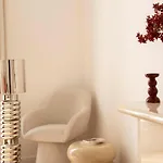 Maison V - Saint-Germain Luxury Residence